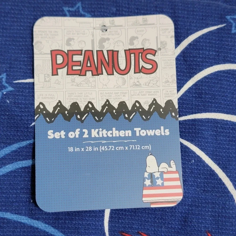 NEW Peanuts 2026 Snoopy Dog House 4th Of July Fireworks Kitchen Towels Set Of 2